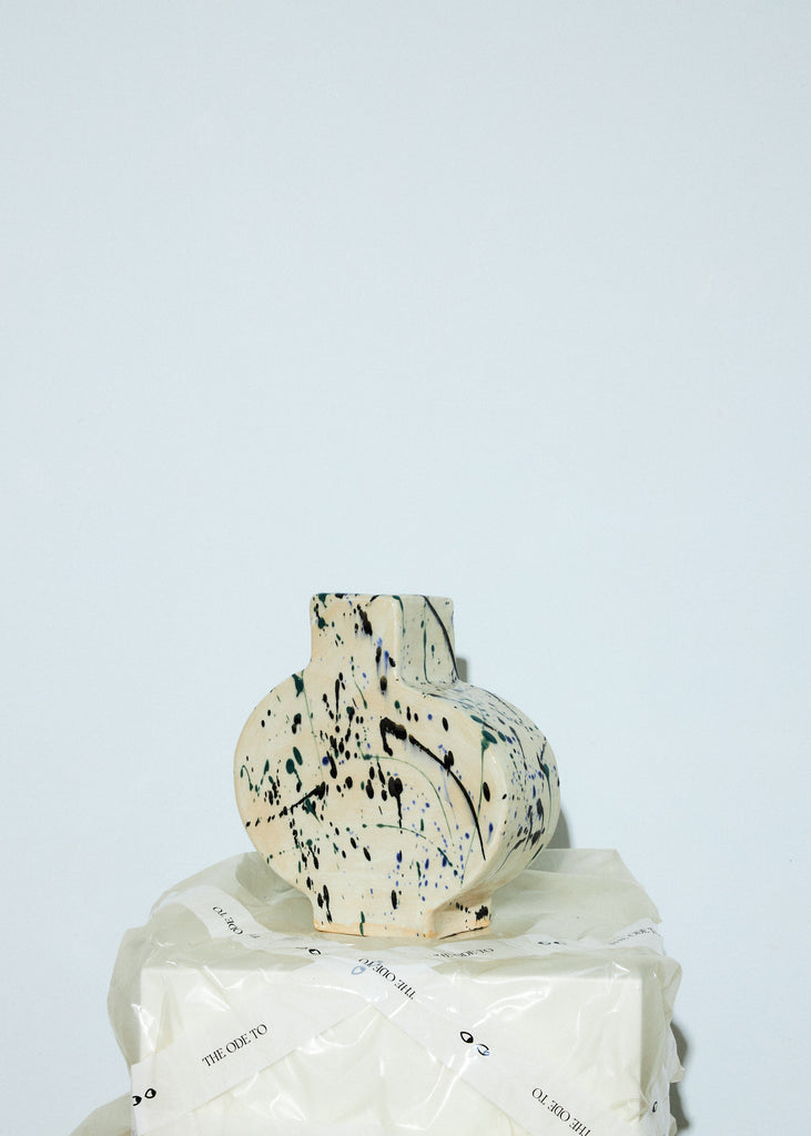Heike Mende Happyflowers Handmade Vase Ceramic Artwork Original Art Eclectic Design Handmade Home Decor Maximalisic Interior Style Contemporary Art Affordable Art