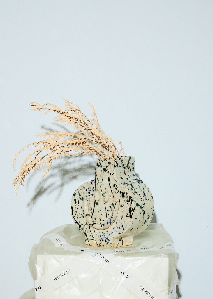 Heike Mende Happyflowers Handmade Vase Ceramic Artwork Original Art Eclectic Design Handmade Home Decor Maximalisic Interior Style Contemporary Art Affordable Art