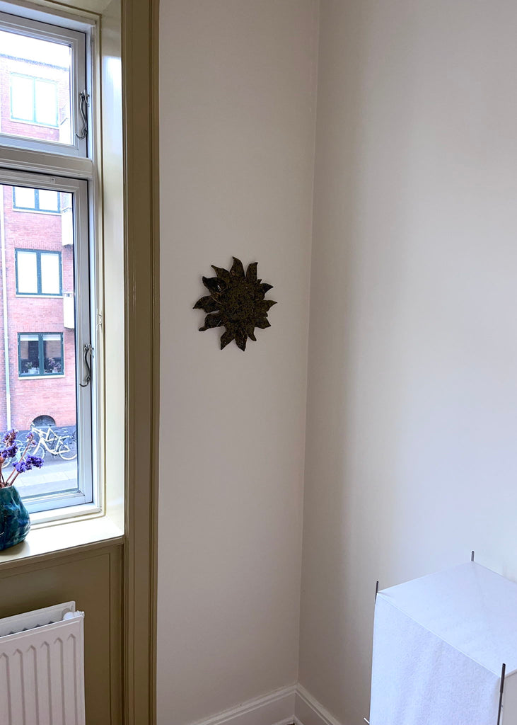 Emilie Holm Atelier Sunflower Artwork Ceramic Room inspiration
