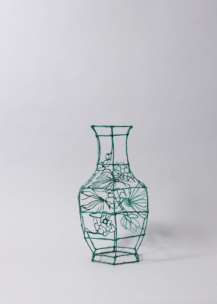 Iris Megens Between The Lines Green Vase Handmade Sculpture 3D Pen Unique Contemporary Artwork Sculpture  Bio-resin