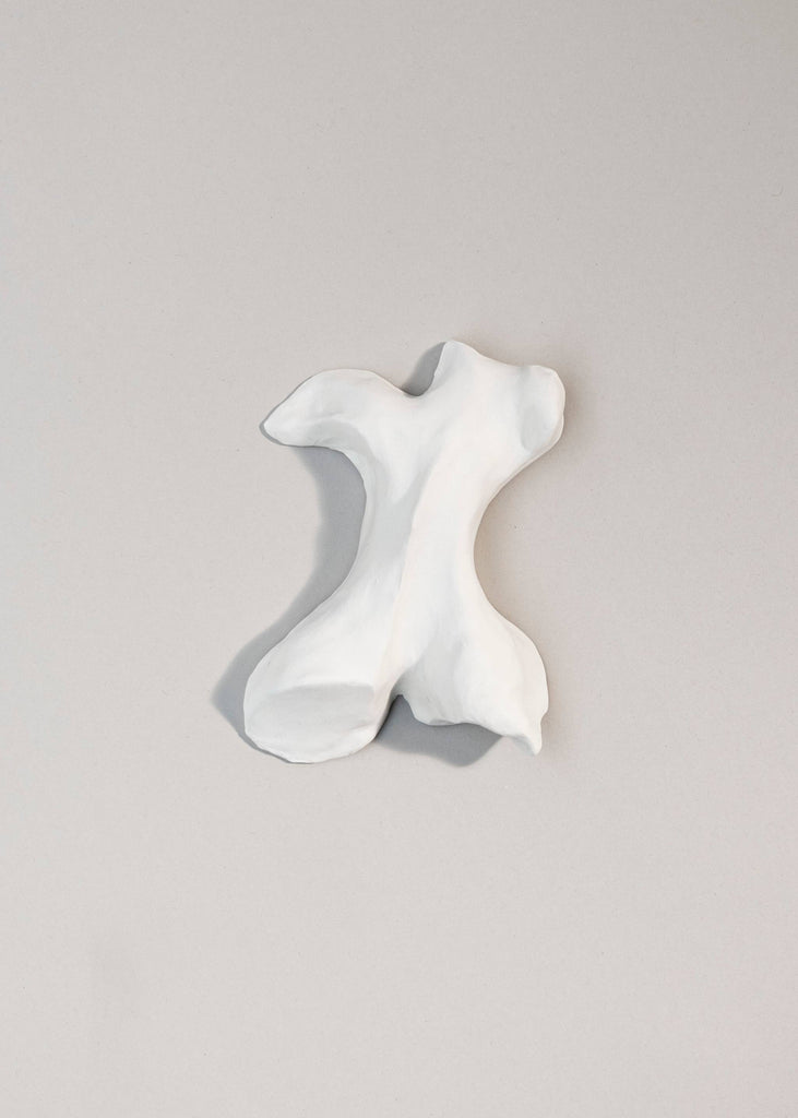 Kassandra Widmark Utas Raw Relics ceramic sculpture body