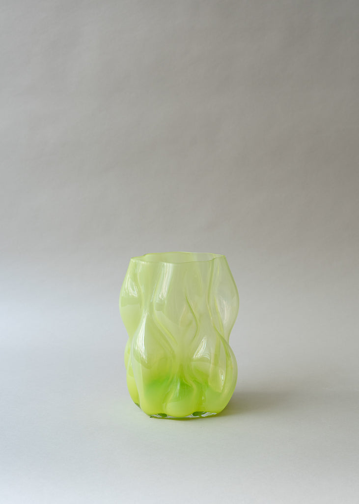LACC Soba glass vase side