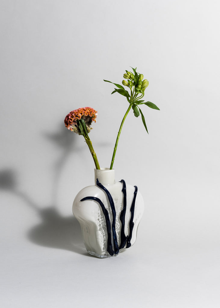 Silje Lindrup vase sculpture Tursus artwork handmade glass art