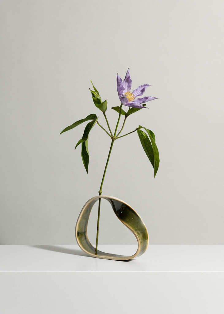 Slorence Ring Vase Sculpture Handmade Artwork Unique green 