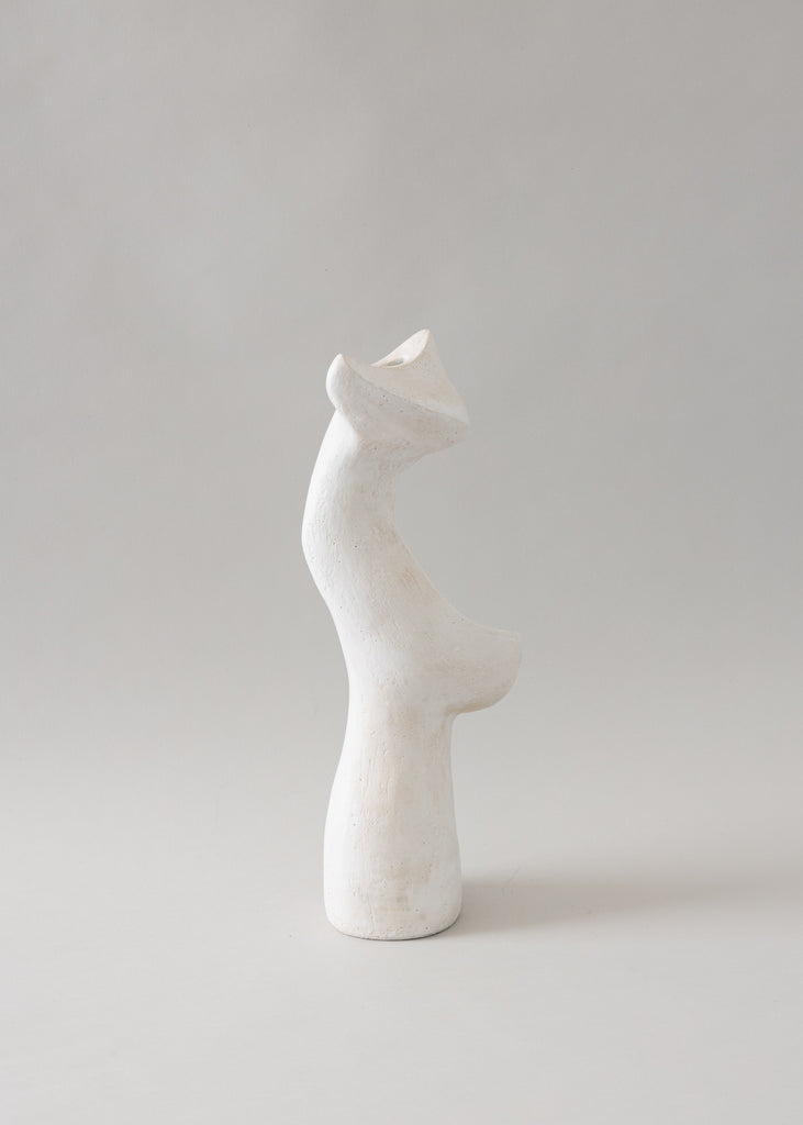 Veronika Janovec Tama Handmade Sculpture Ceramic Artwork Minimalistic Art Contemporary Art Piece White 